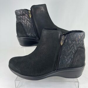 Arcopedico Sketch Wedge Bootie | US Women's size 9 or 9.5 | NEW